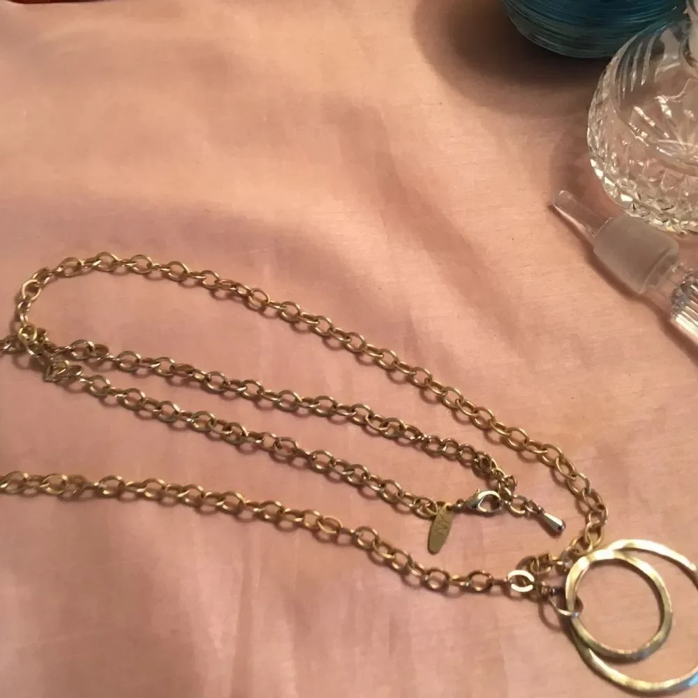 Goldtone Link Necklace and Pendant
